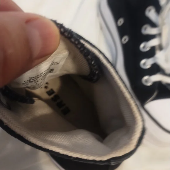 Converse Used - Converse Womens Chuck Taylor All Star Lift ,Black, size 5 - Picture 12 of 14